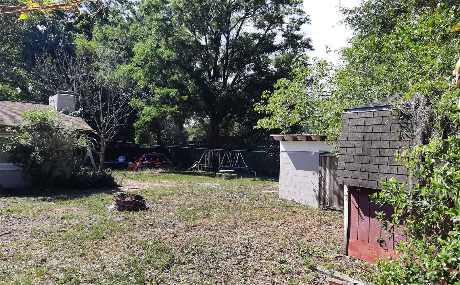 1431 Ne 53rd St Property Photo 4