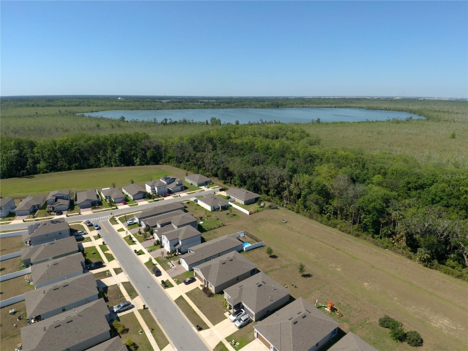 3363 Curlew Ave Property Photo 3