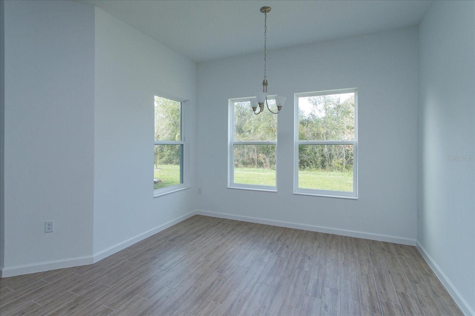 5028 Balsam Falls Rd Property Photo 7