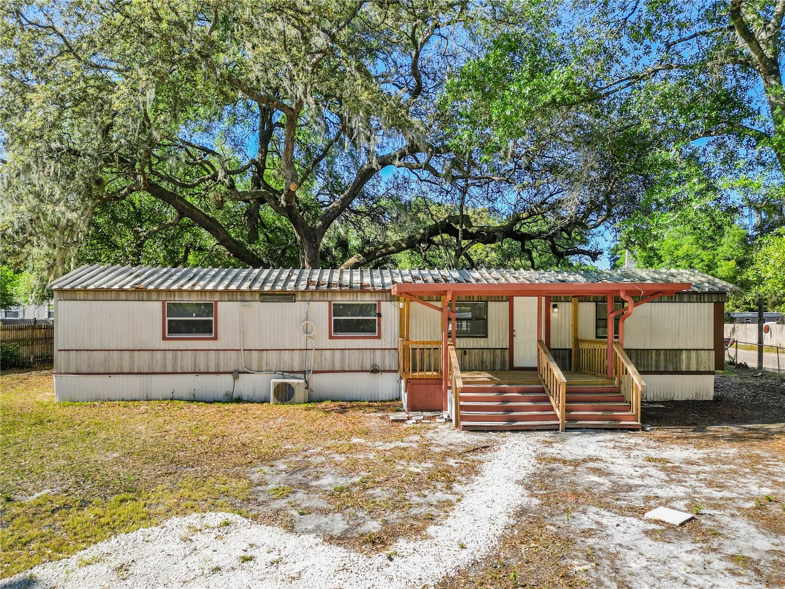 700 Se 129th Ter Property Photo