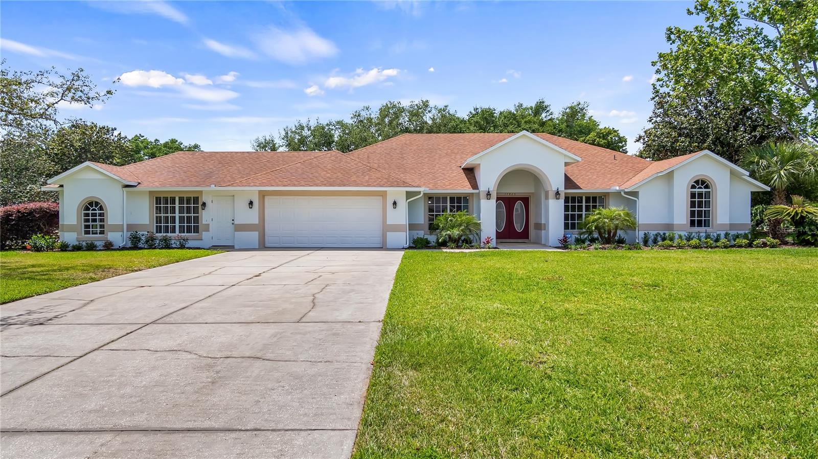 17825 Whisperwind Dr Property Photo 1