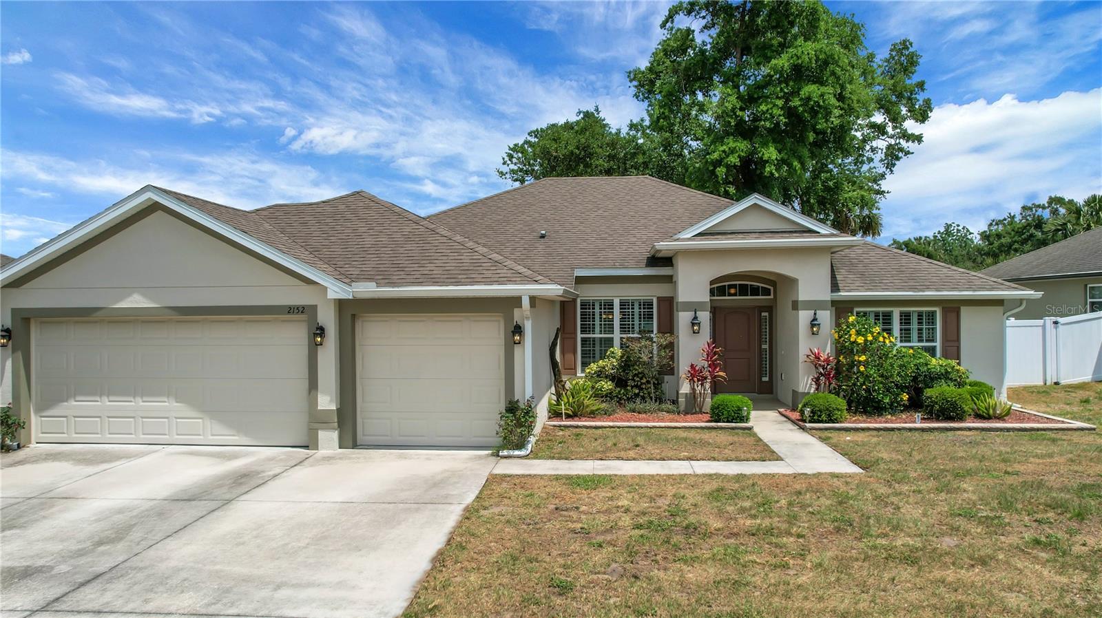 2152 Angel Fish Loop Property Photo
