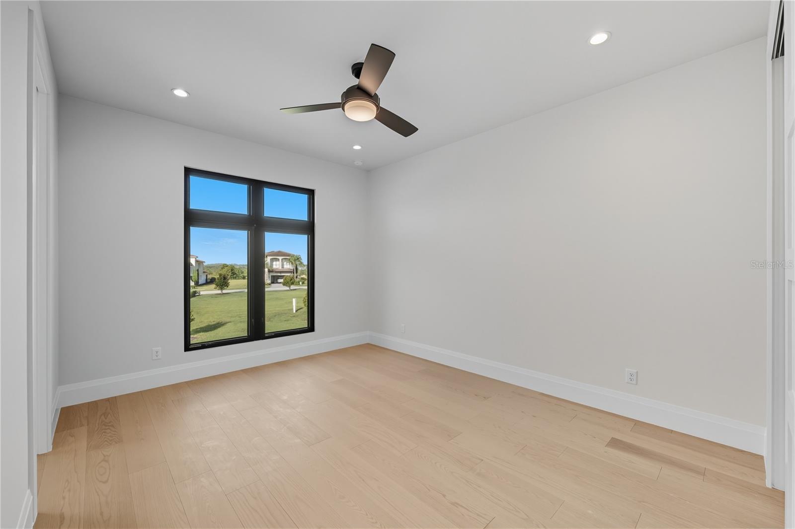 16142 Trivoli Cir Property Photo 27