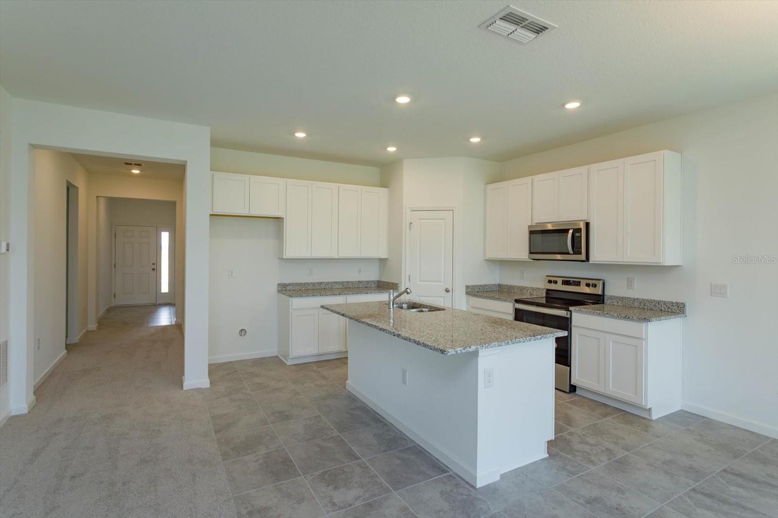 2965 Supermarine Rd Property Photo 3