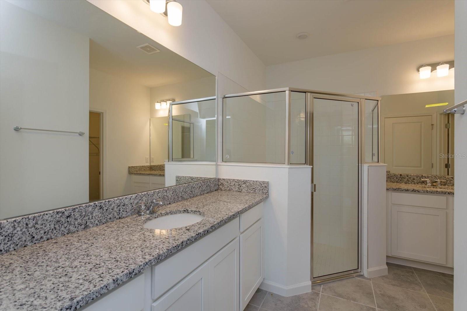 2965 Supermarine Rd Property Photo 13