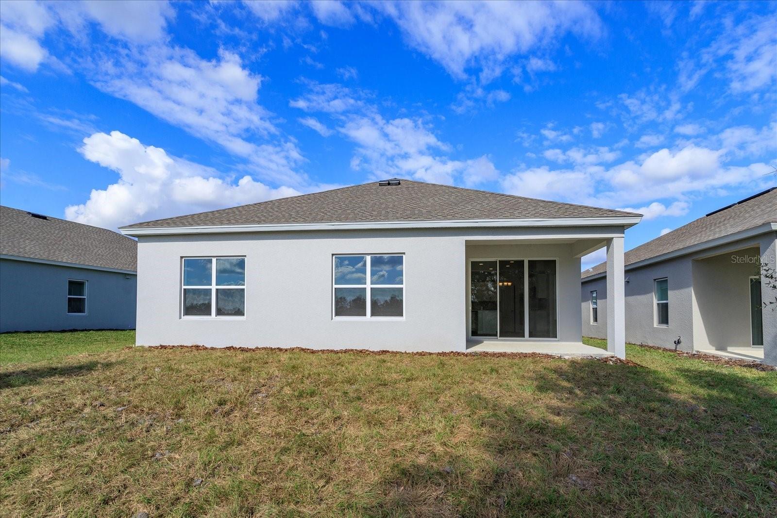 2944 Supermarine Rd Property Photo 10