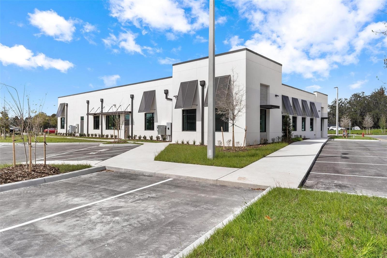 10941 Ne 89th Dr Property Photo 3