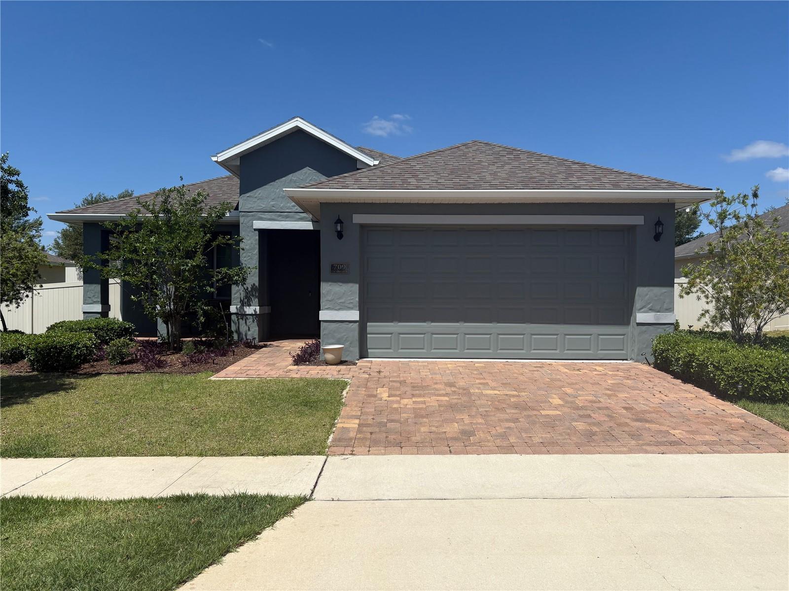 709 Calabria Way Property Photo 1