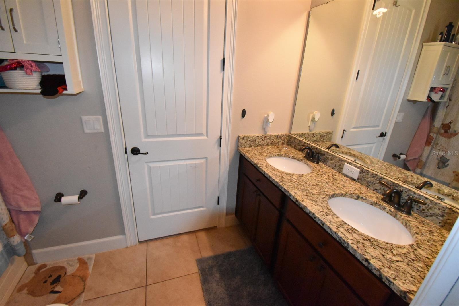 709 Calabria Way Property Photo 13