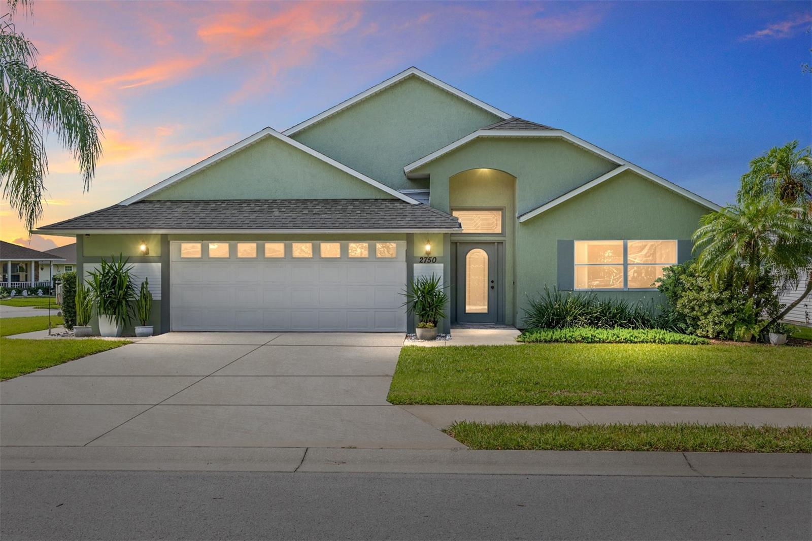 2750 Coral Reef Way Property Photo 1