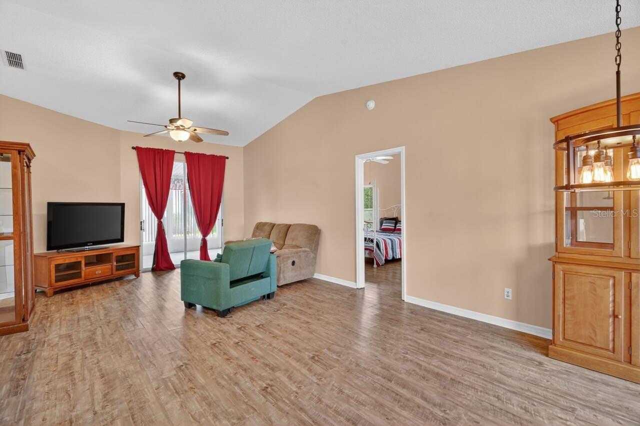 25800 Belle Helene Property Photo 7