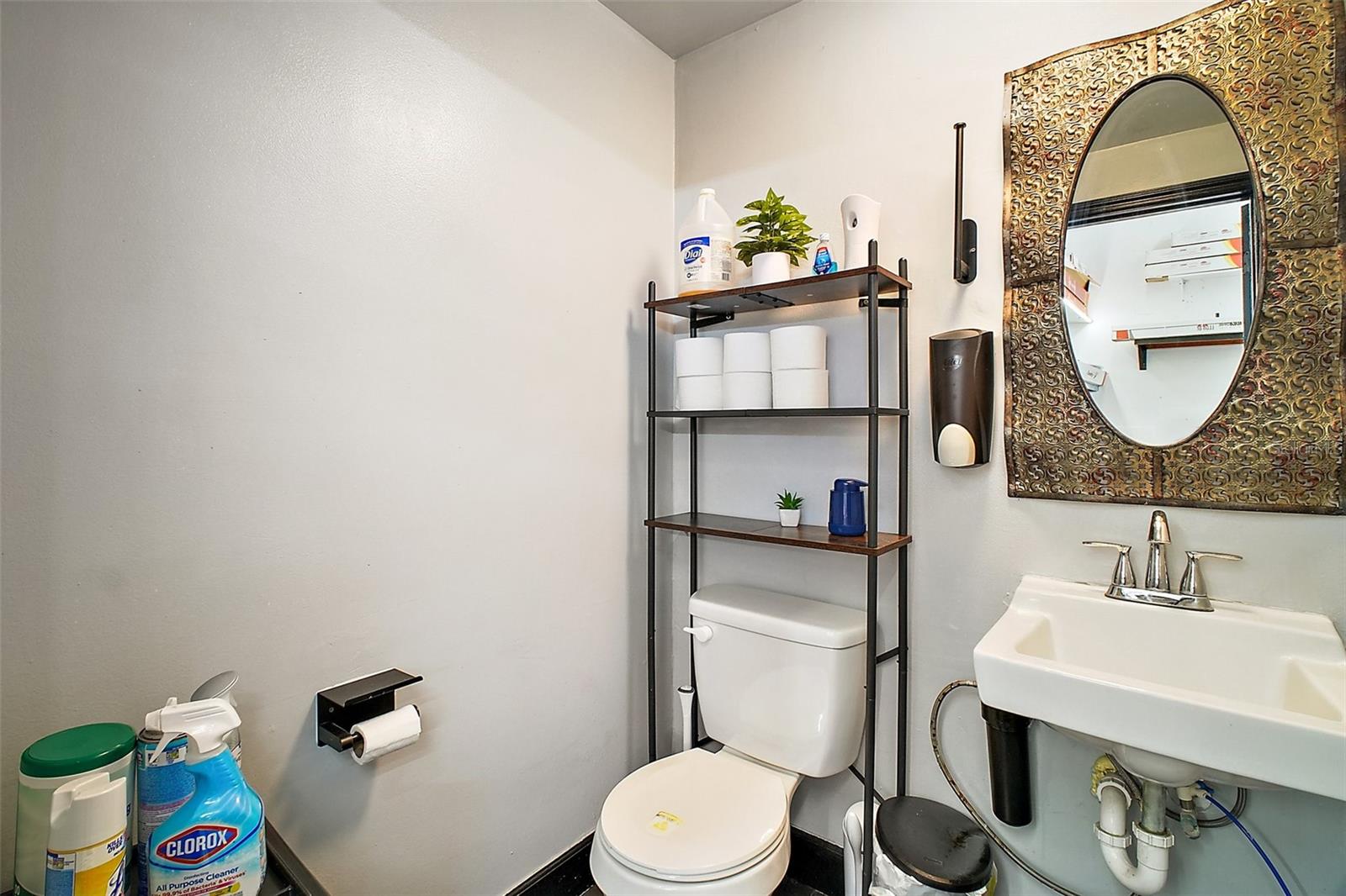 3101 Kurt St Property Photo 14