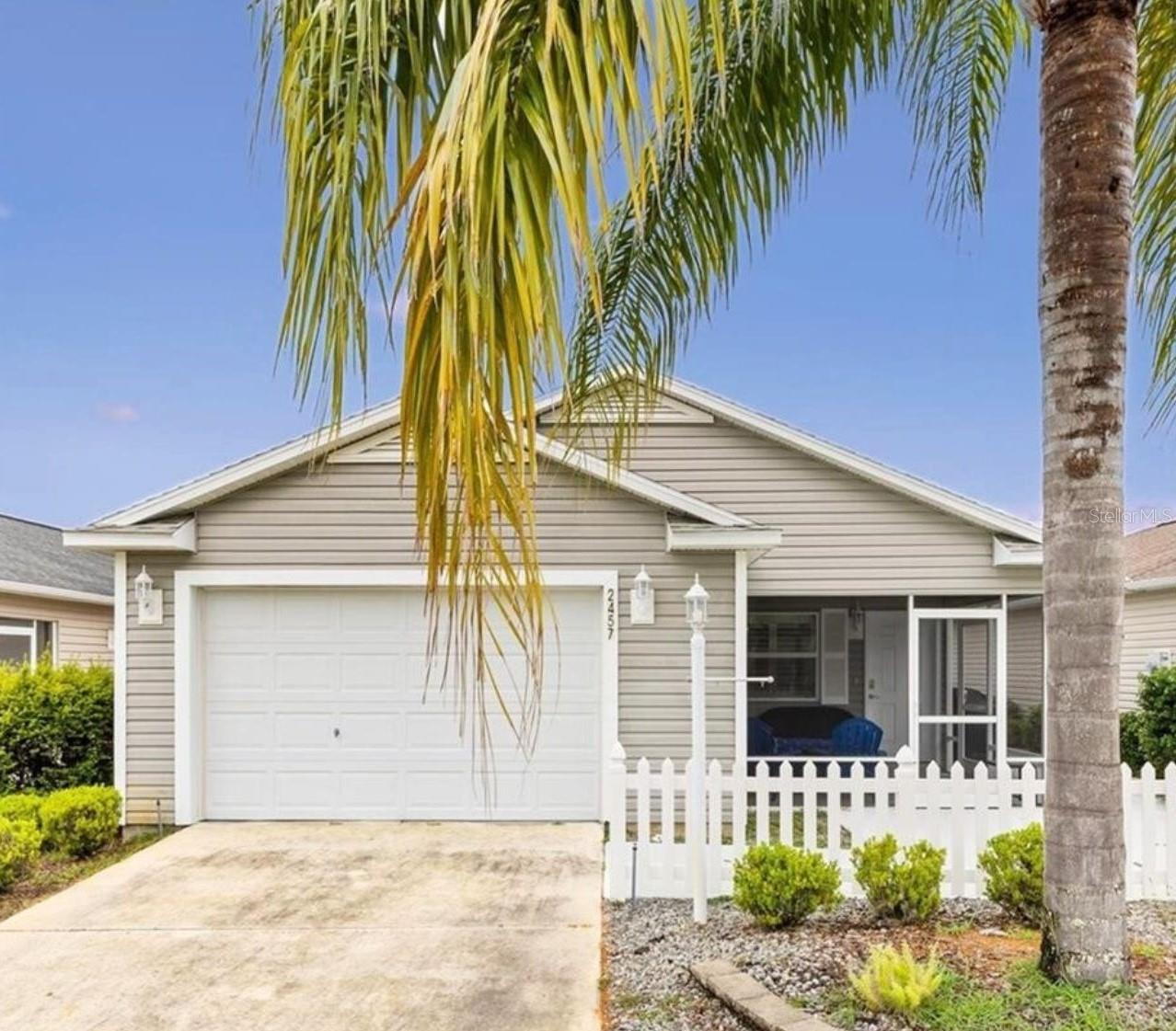 2457 Upton St Property Photo