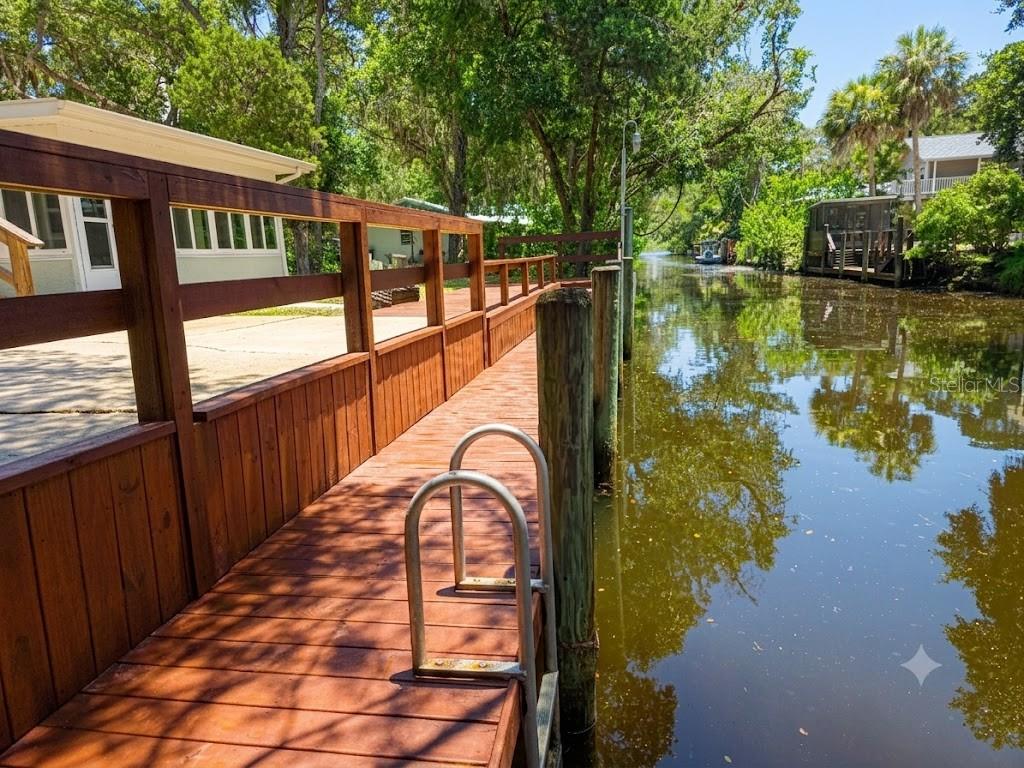 6806 S Holly Oak Pt Property Photo 4