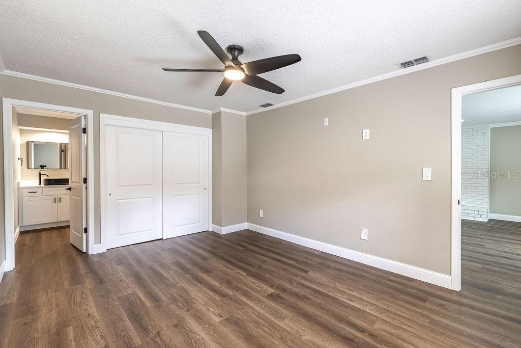 6806 S Holly Oak Pt Property Photo 15