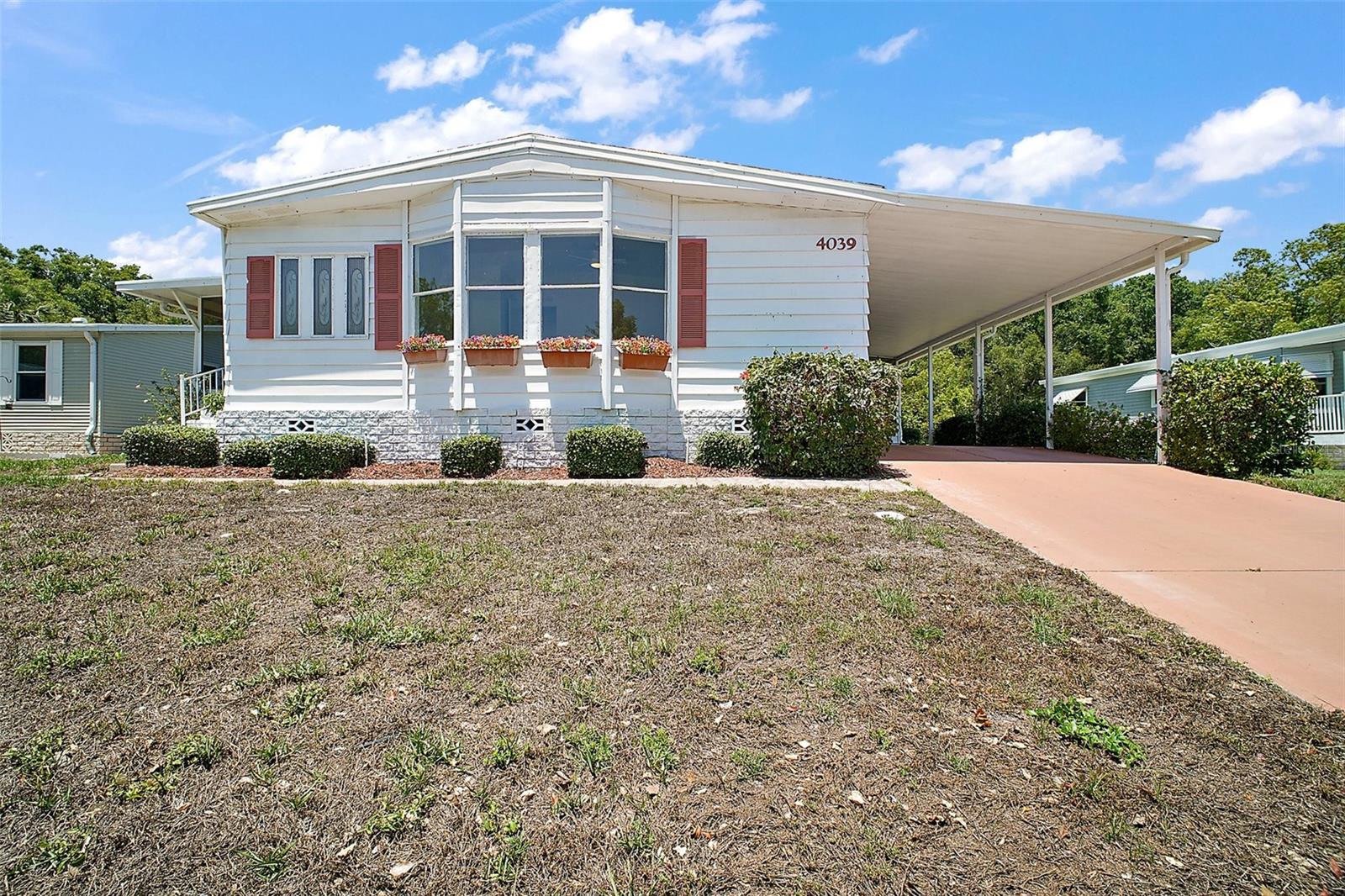 4039 N Citrus Cir #200 Property Photo 1
