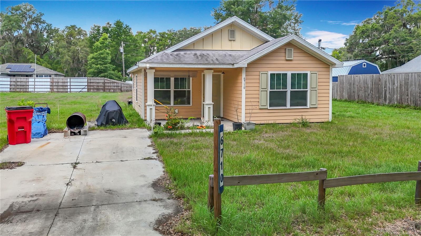 6710 Winkles St Property Photo 1