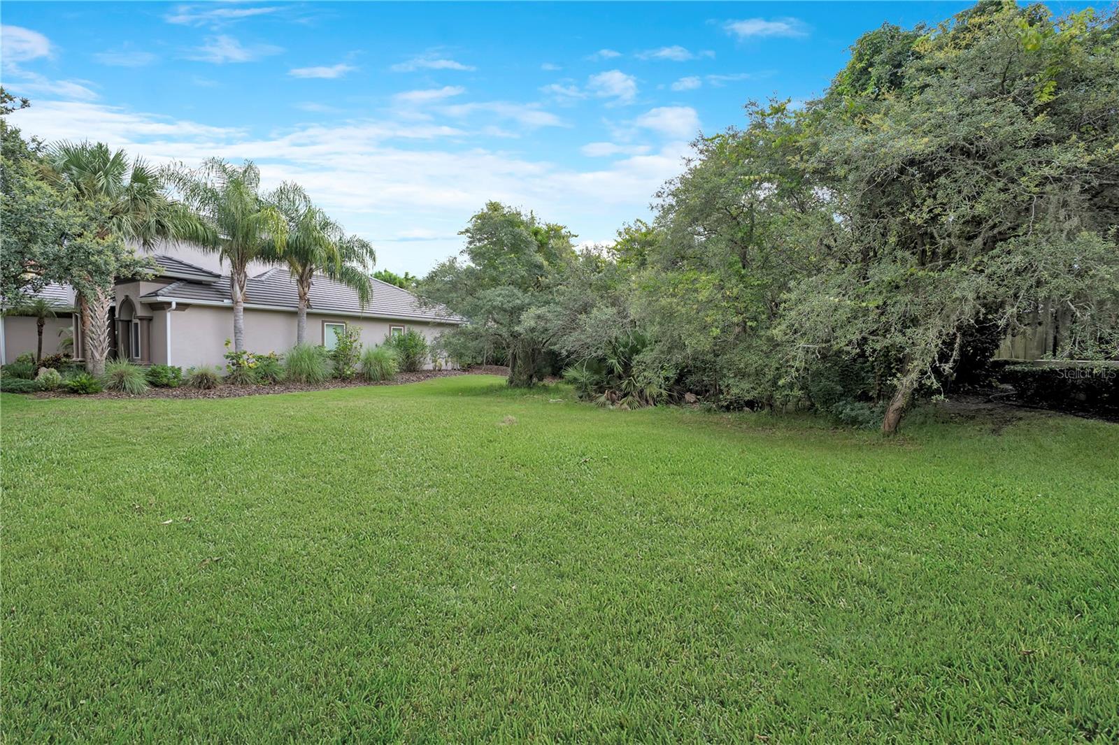 23 Oak View Cir E Property Photo 1