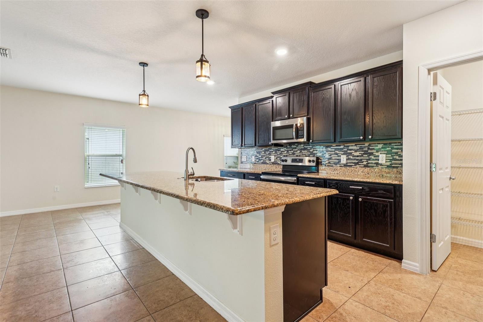 185 Hamlet Loop Property Photo 11