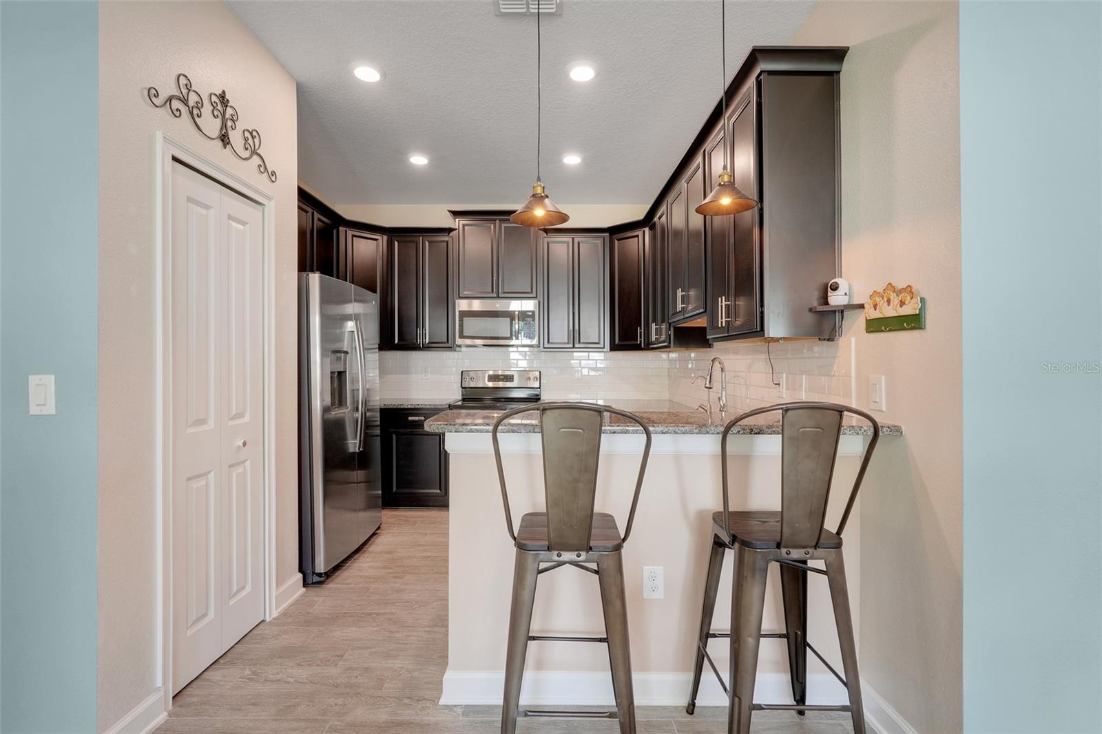 3550 Fairwaters Ct #d Property Photo 9