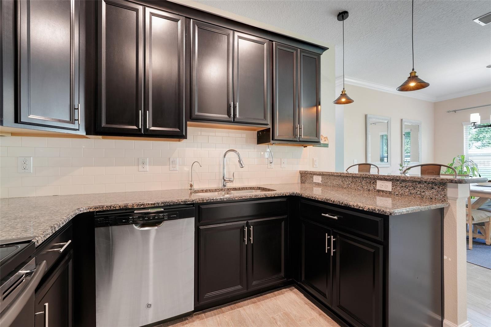 3550 Fairwaters Ct #d Property Photo 11