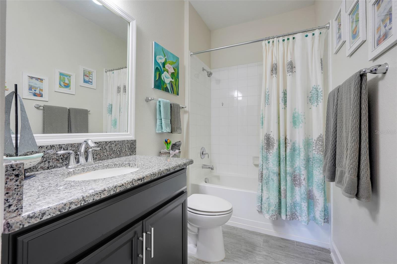 3550 Fairwaters Ct #d Property Photo 19