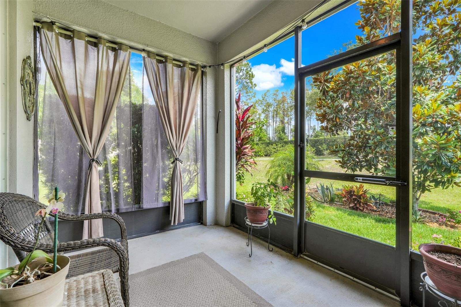 3550 Fairwaters Ct #d Property Photo 25