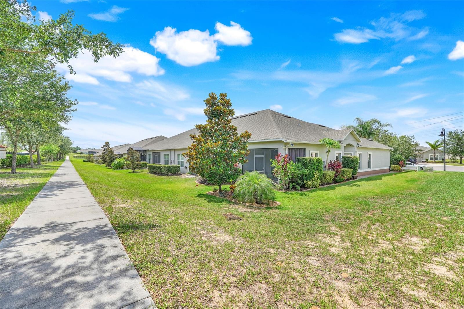 3550 Fairwaters Ct #d Property Photo 29