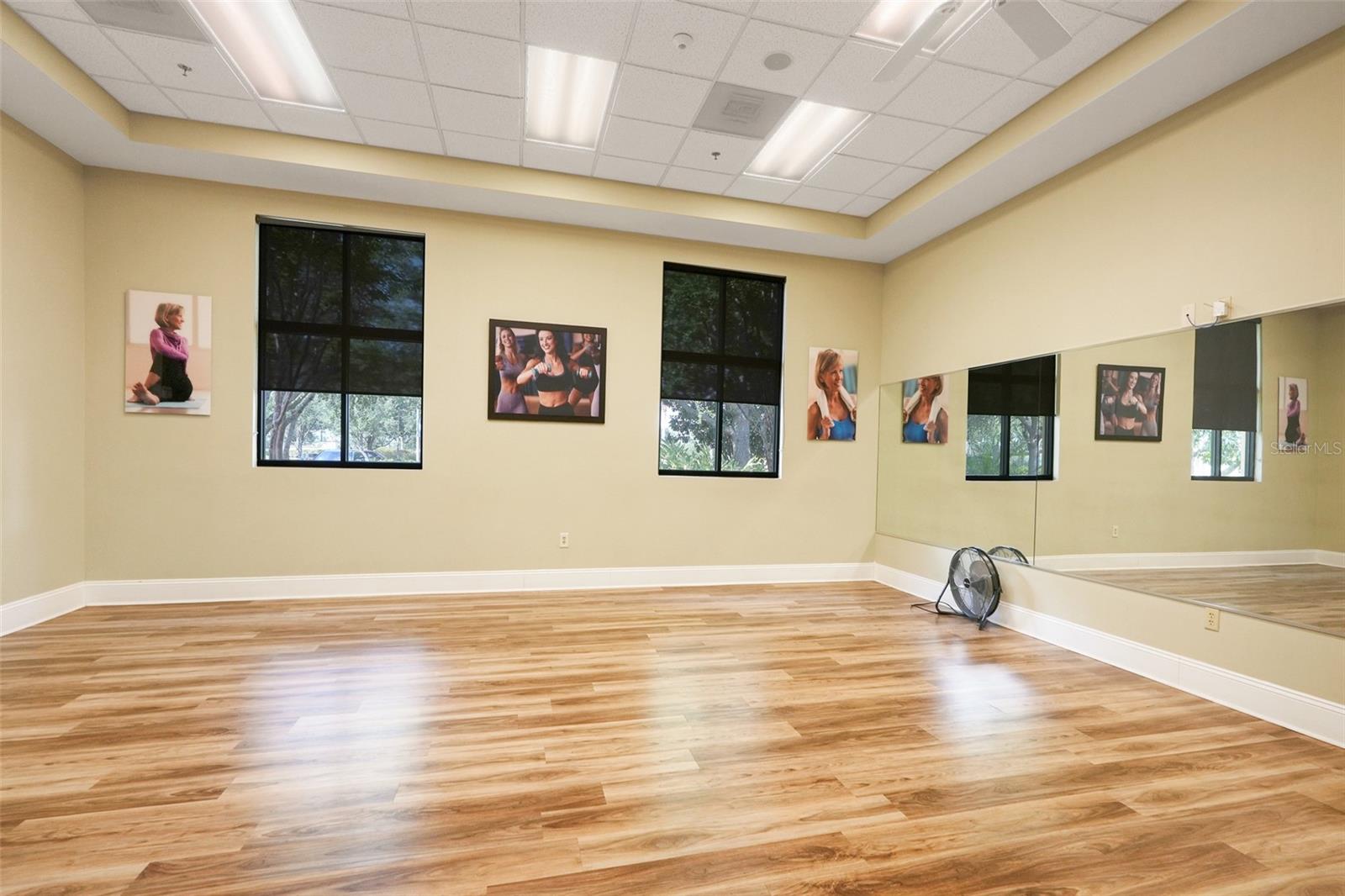 3550 Fairwaters Ct #d Property Photo 40