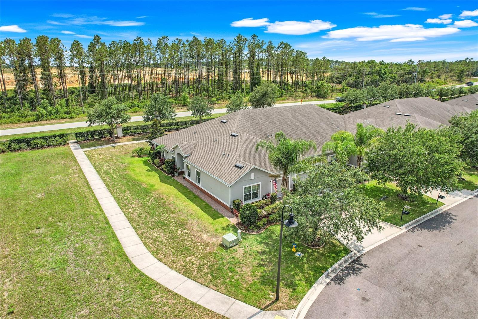 3550 Fairwaters Ct #d Property Photo 47