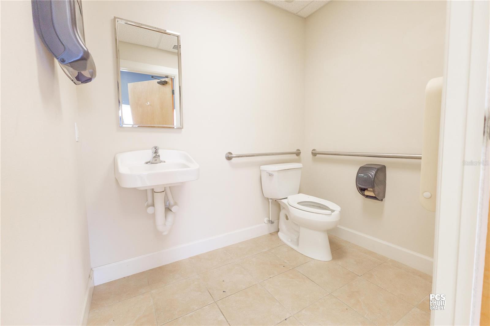 17941 Us Highway 441 Property Photo 7