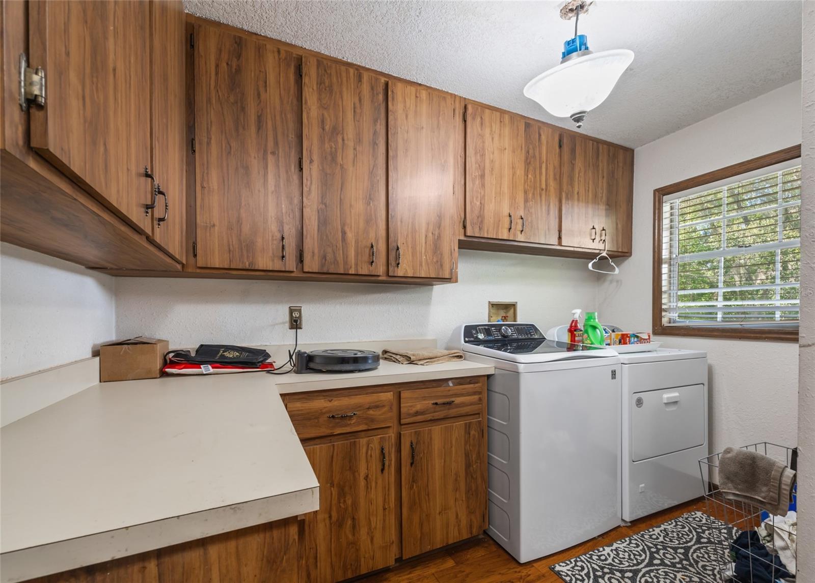 15733 Tower View Dr Property Photo 11