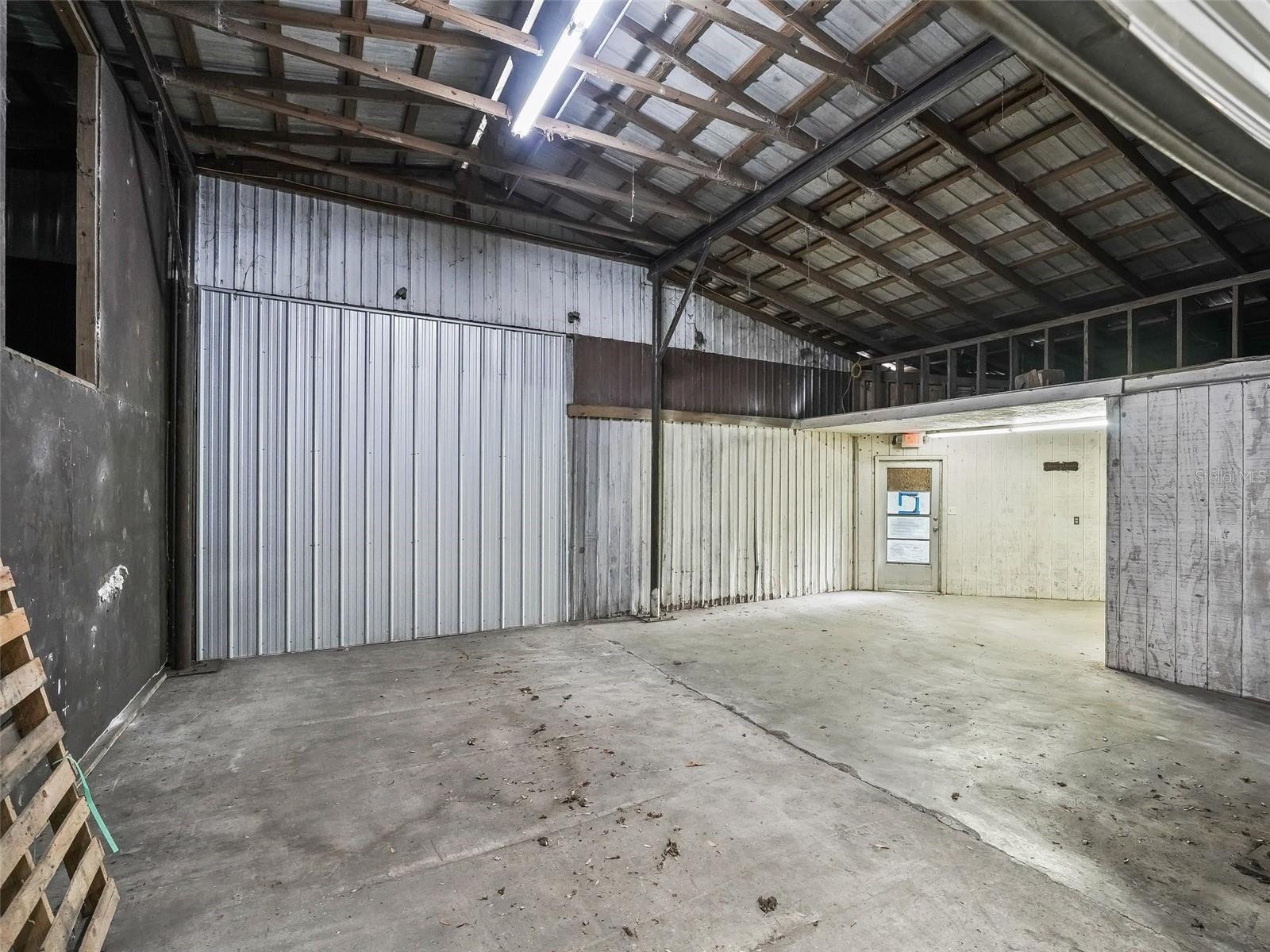 17950 S Us Highway 301 Property Photo 26