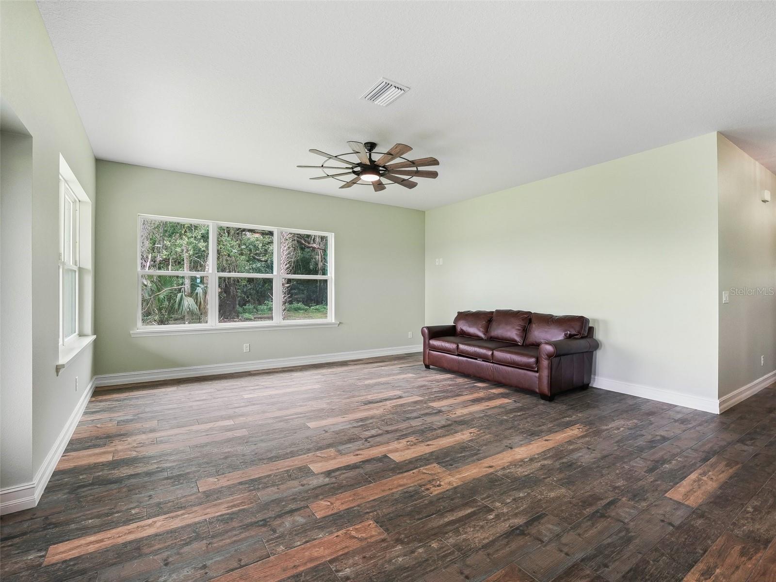 8567 Cr 635 Property Photo 11