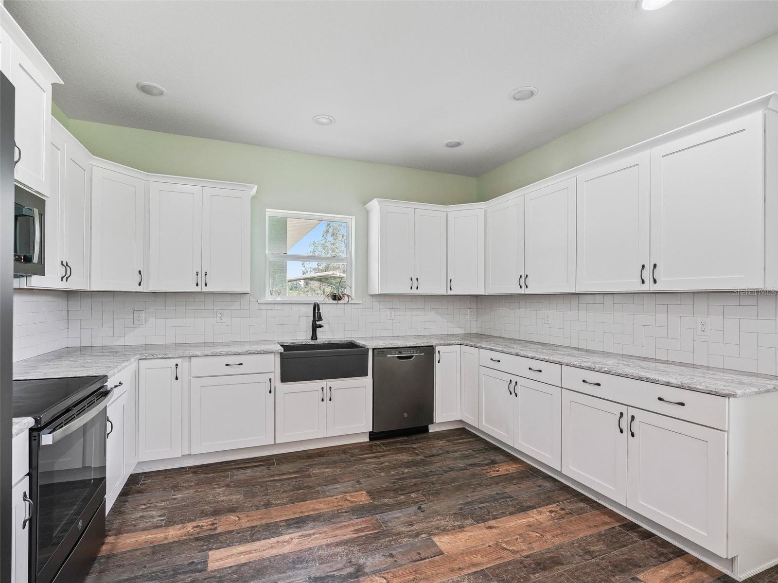 8567 Cr 635 Property Photo 16