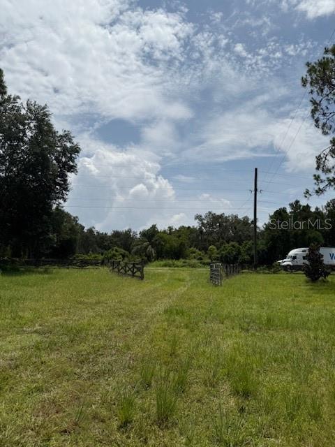 8715 State Road 33 Property Photo 2