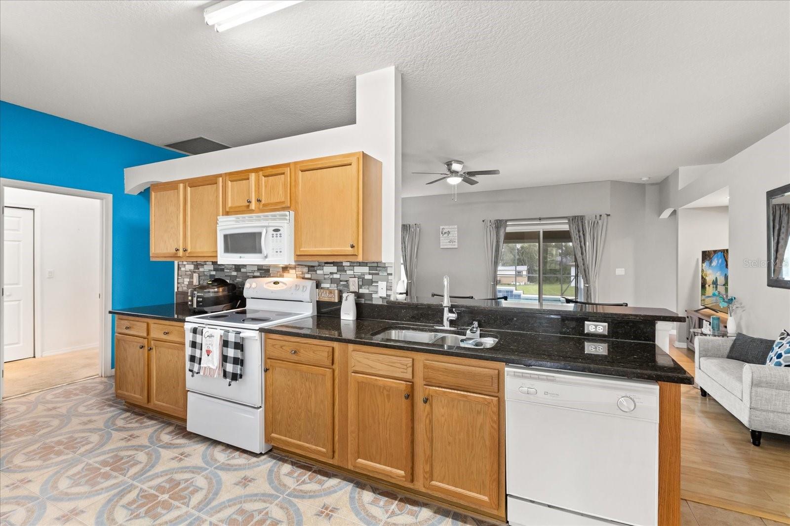 3544 Sw 157th Loop Property Photo 11
