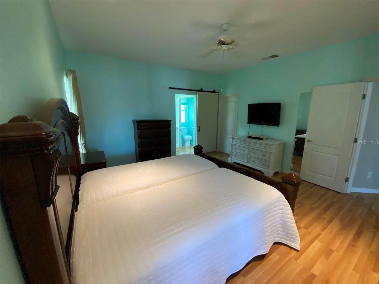 4202 Hammersmith Dr Property Photo 14