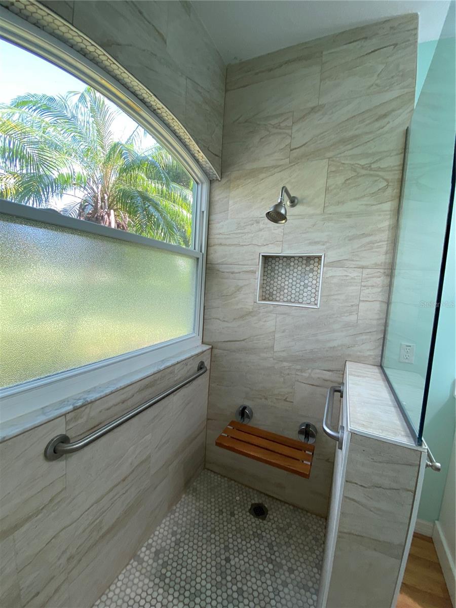 4202 Hammersmith Dr Property Photo 23
