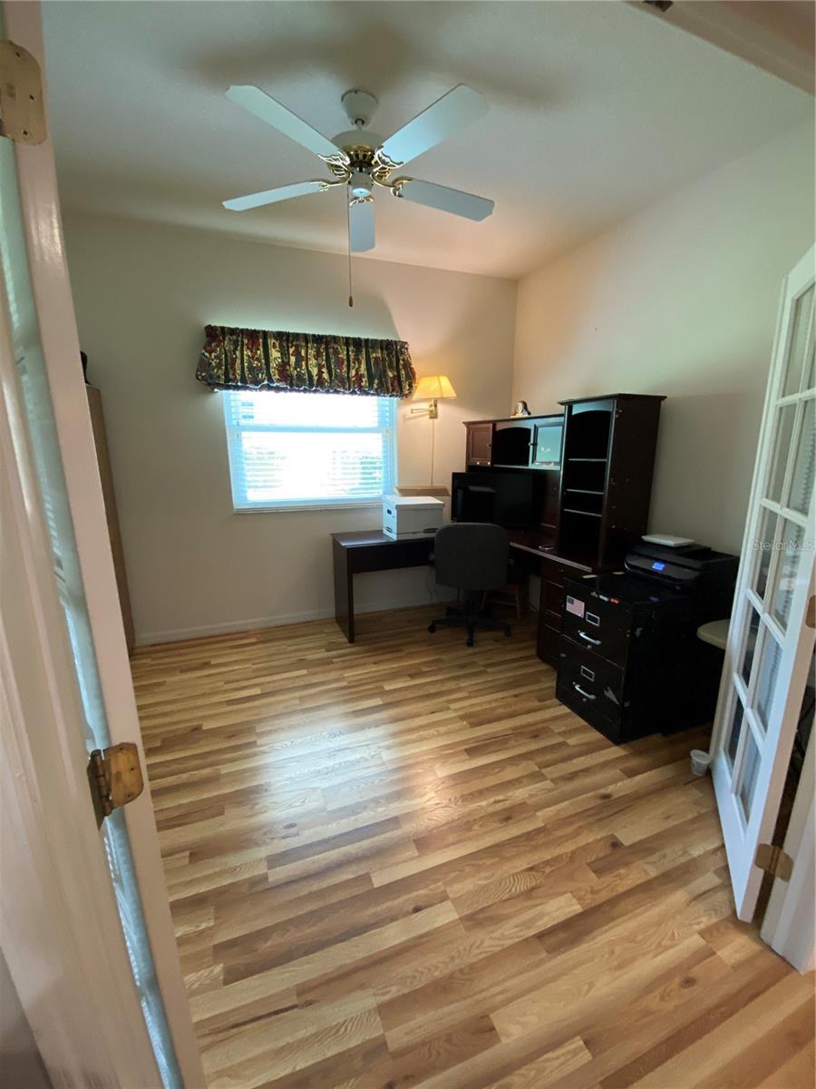 4202 Hammersmith Dr Property Photo 31