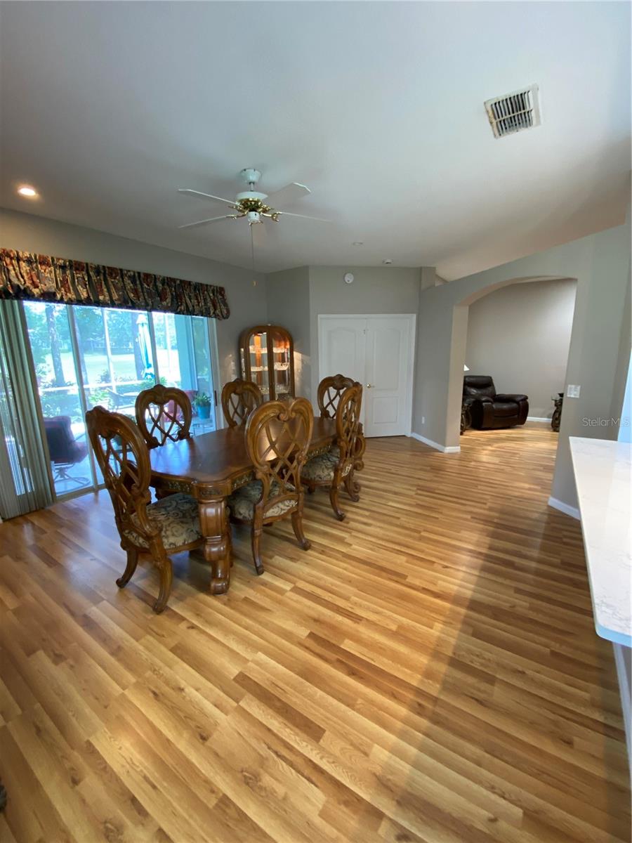 4202 Hammersmith Dr Property Photo 47