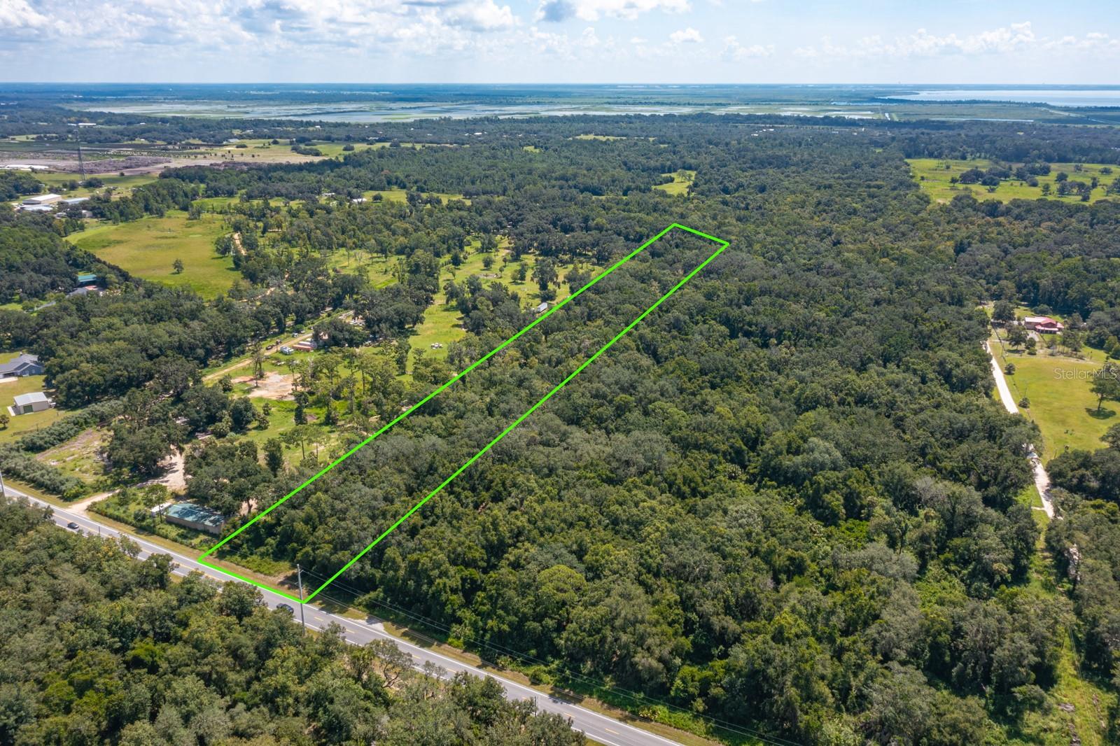 Cr-561 Property Photo 1