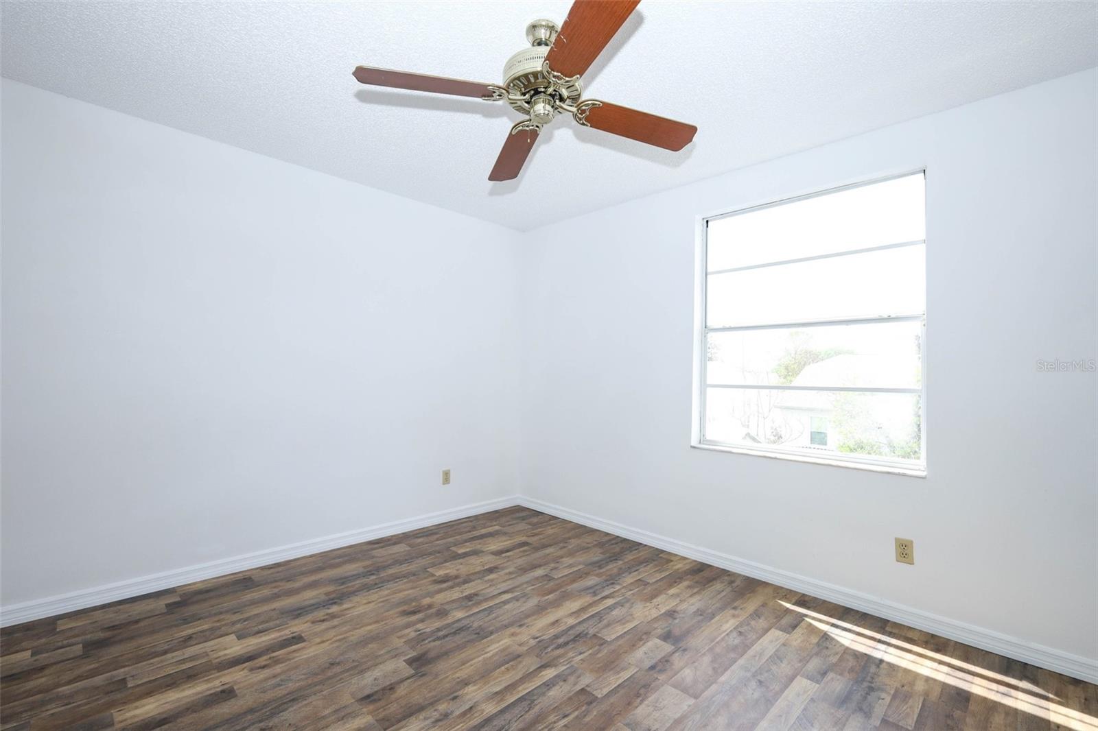 1675 Thornhill Cir Property Photo 29