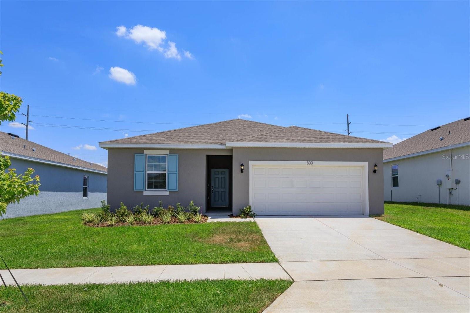 2043 Firethorn Loop Property Photo 1