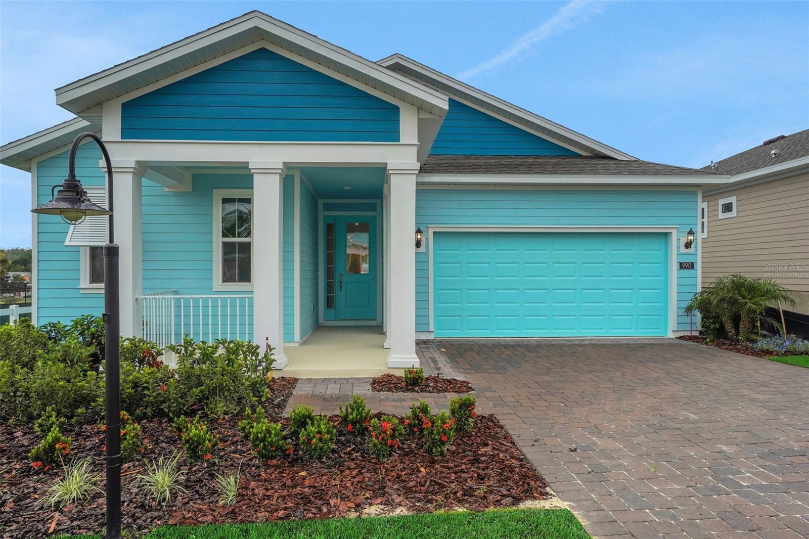 1021 Fiesta Key Cir Property Photo 1