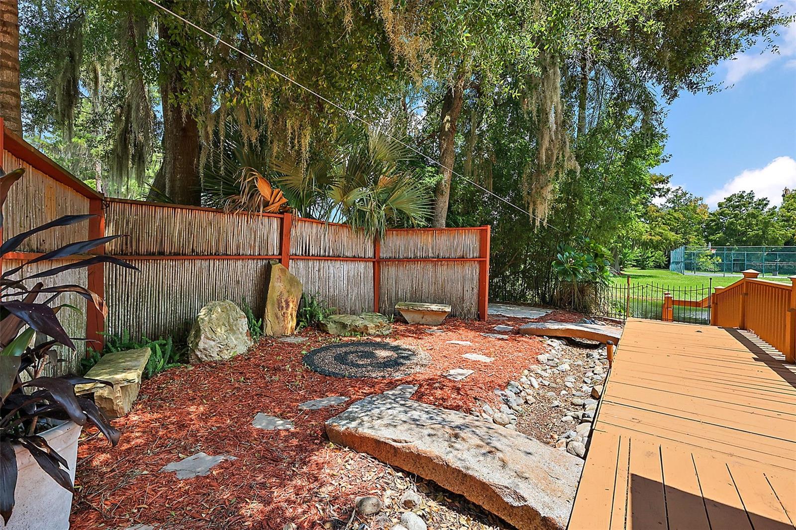 507 Lakeshore Dr Property Photo 38