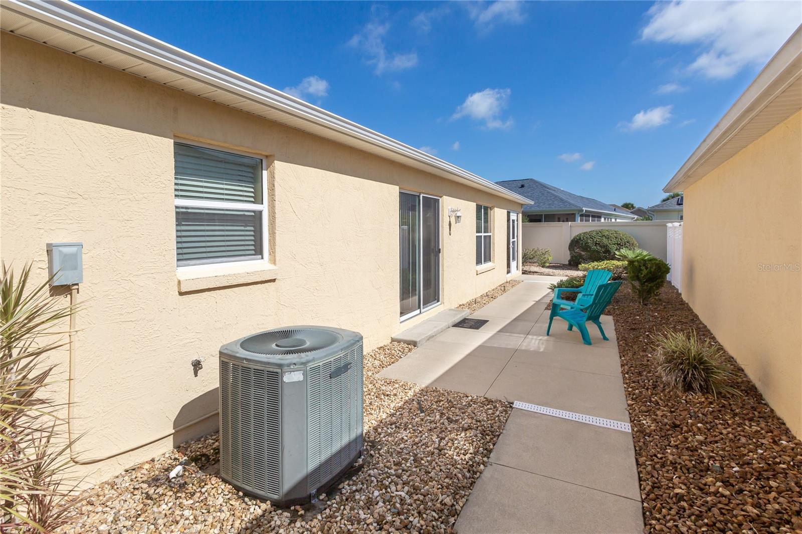 1497 Alexandria Pl Property Photo 4