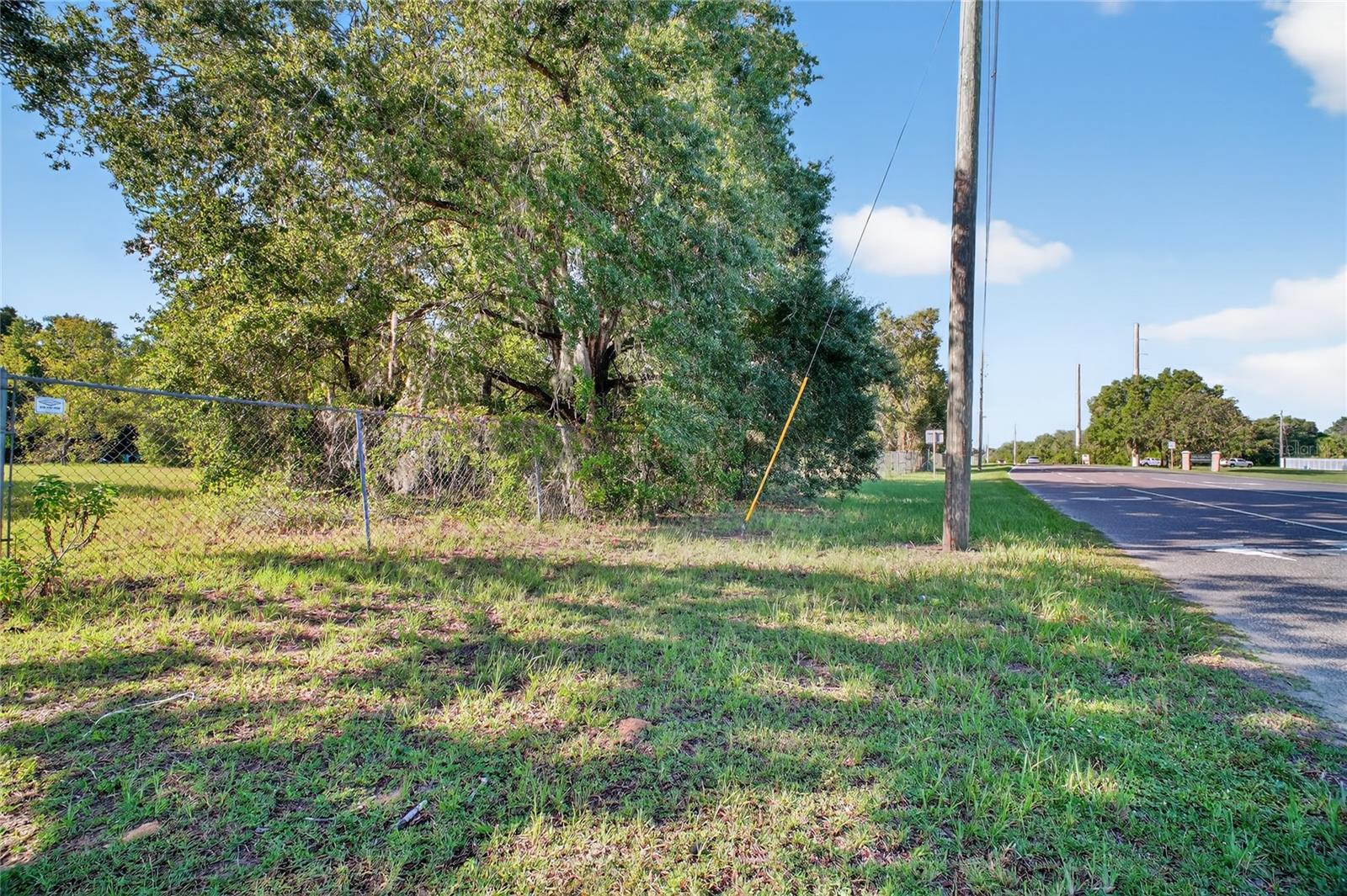 42012 State Road 19 Property Photo 5