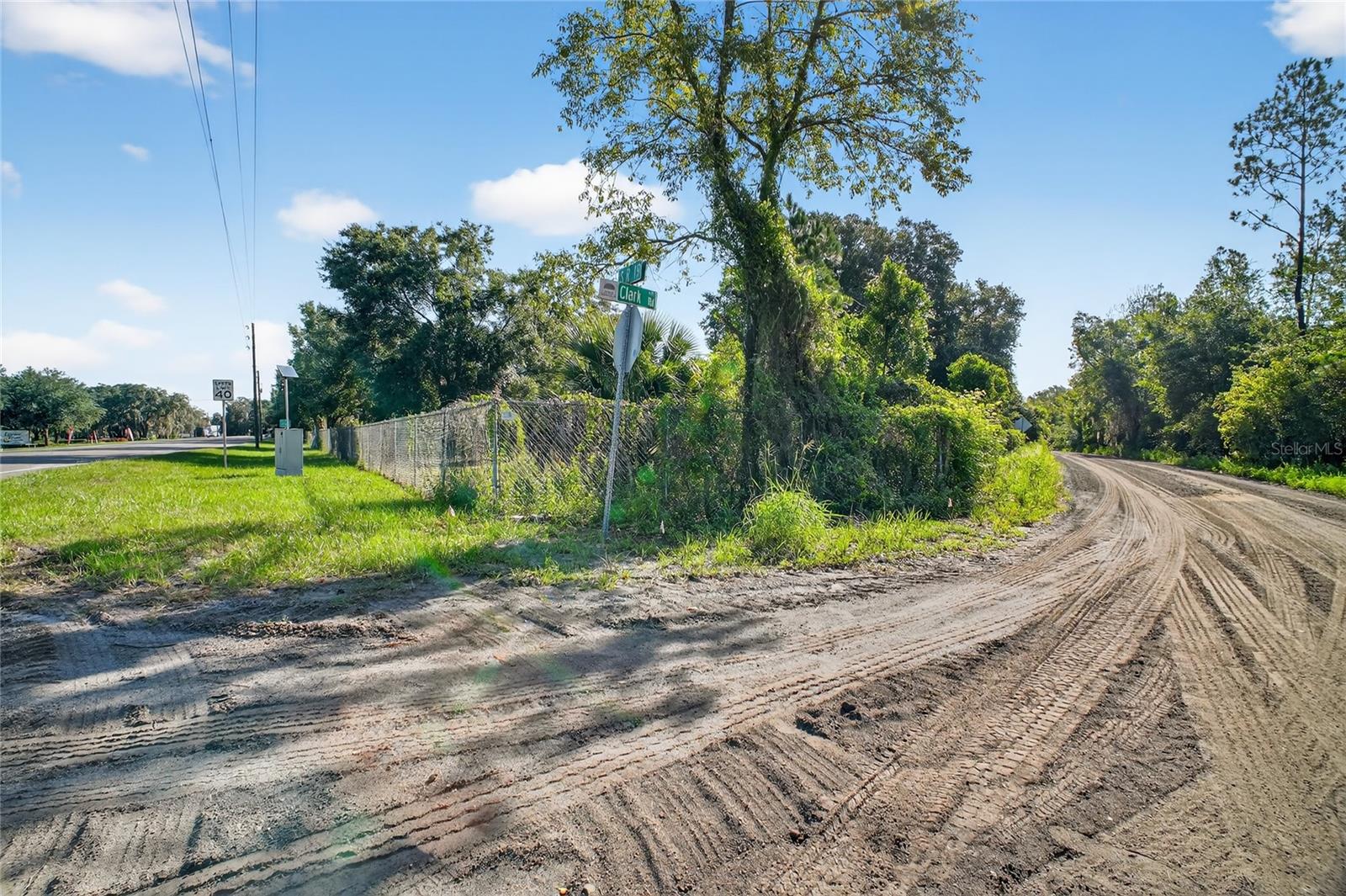 42012 State Road 19 Property Photo 6