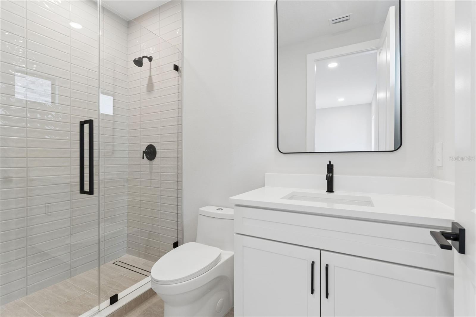16308 Vetta Dr Property Photo 33